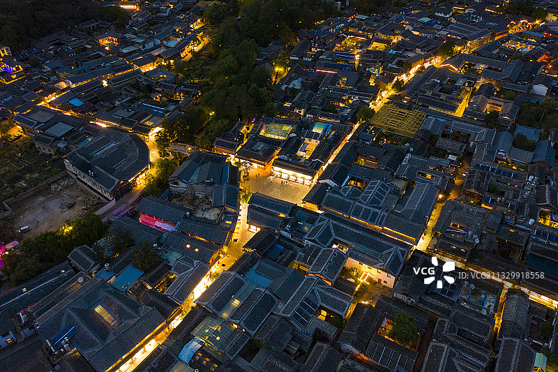 航拍云南丽江束河古镇图片素材