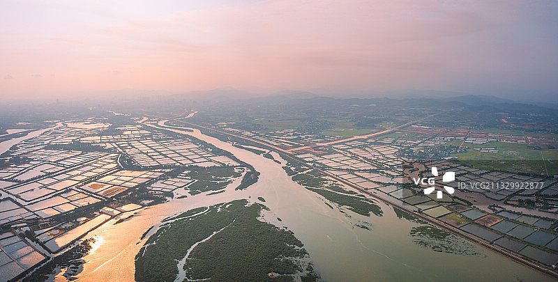 广西中越界河北仑河入海口图片素材