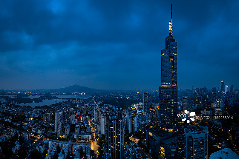 紫峰利刃图片素材