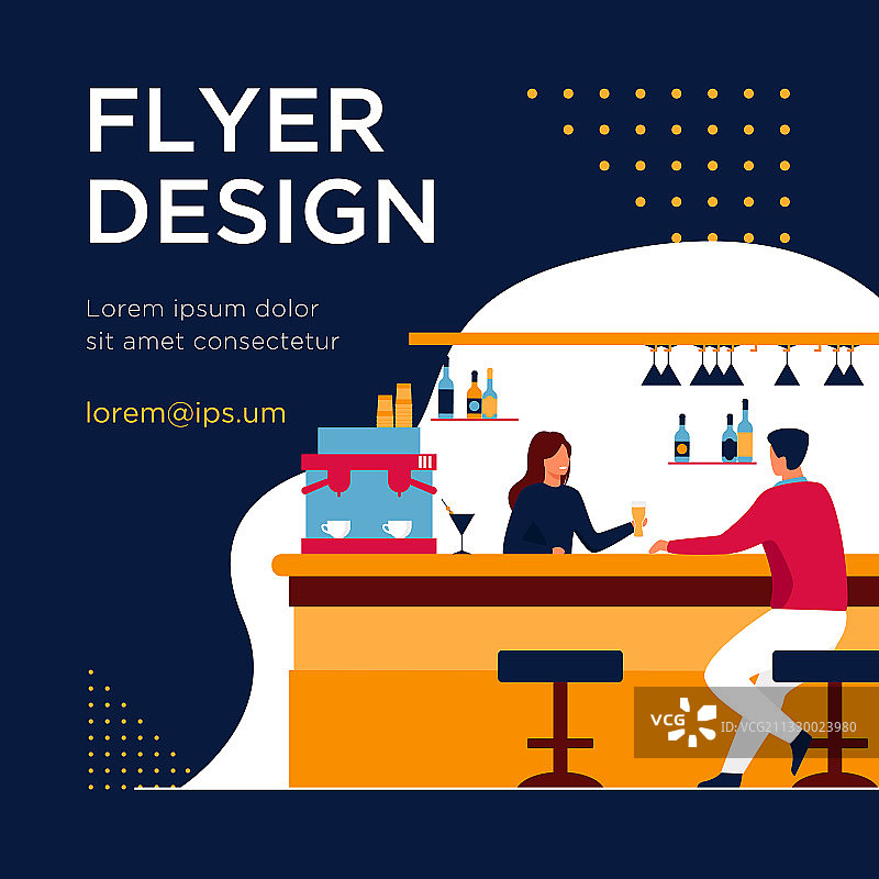 调酒师给男顾客递啤酒图片素材