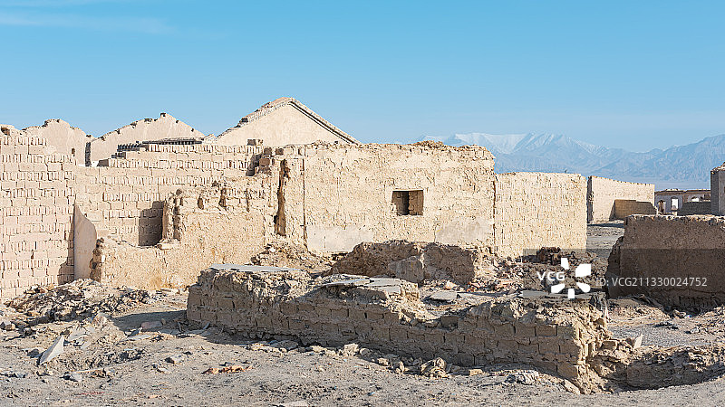 中国青海冷湖石油基地遗址图片素材
