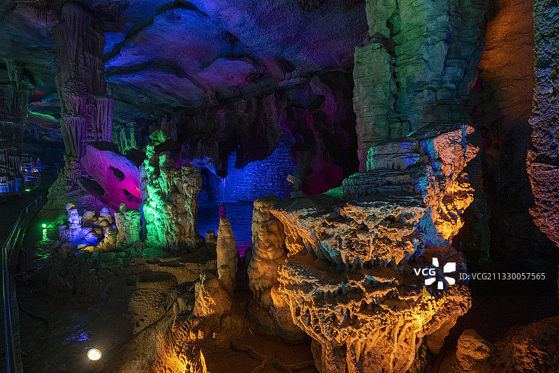 泰山地下大裂谷景区 泰安图片素材