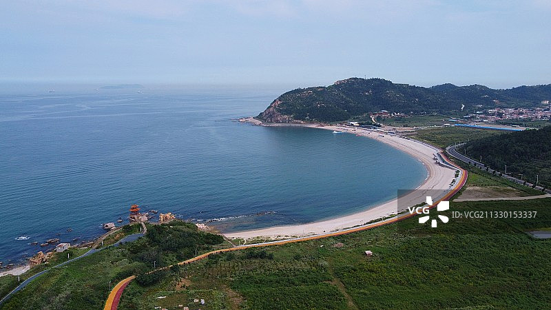 航拍长岛月牙湾 半月湾 烟台图片素材