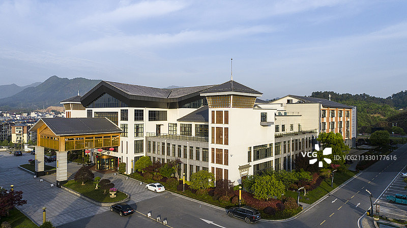 航拍安徽宣城旌德县徽源国际大酒店图片素材