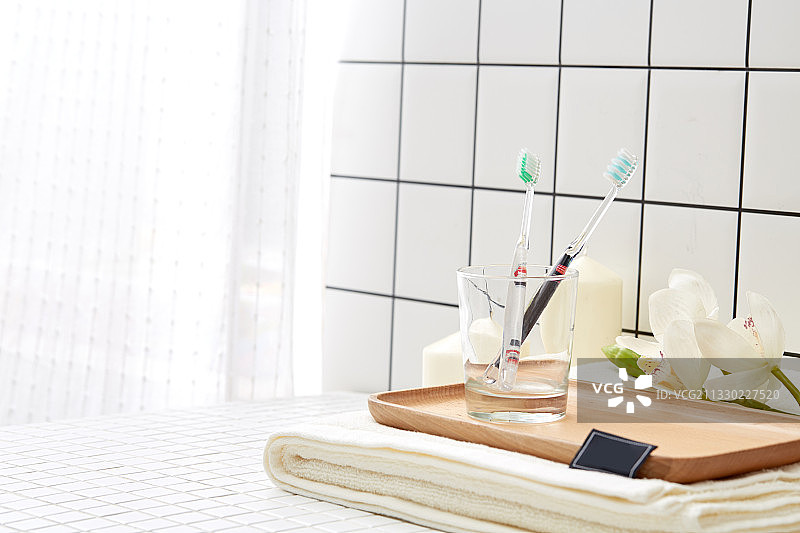 卫生间的洗漱用品图片素材