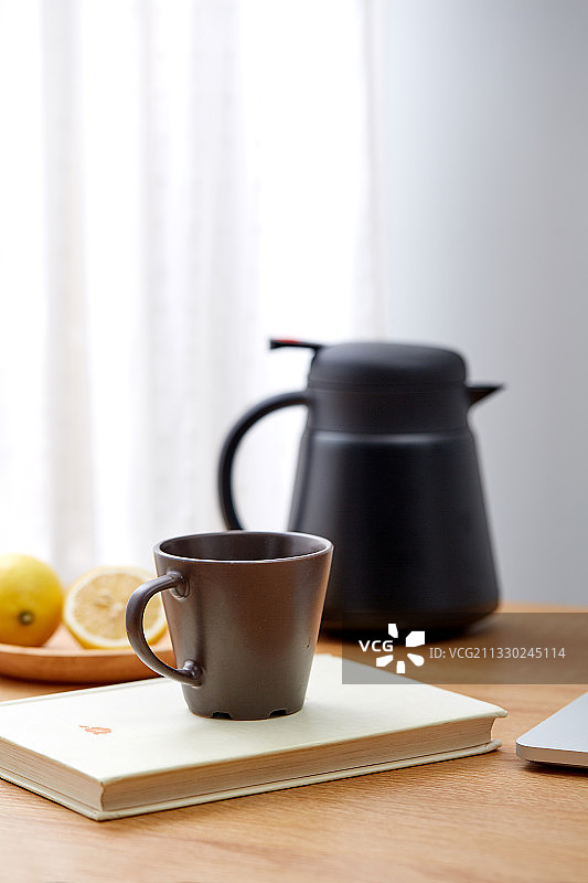 办公室休闲早餐图片素材