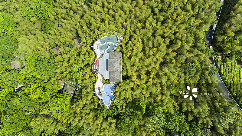 航拍中国江苏常州溧阳市南山竹海御水温泉图片素材