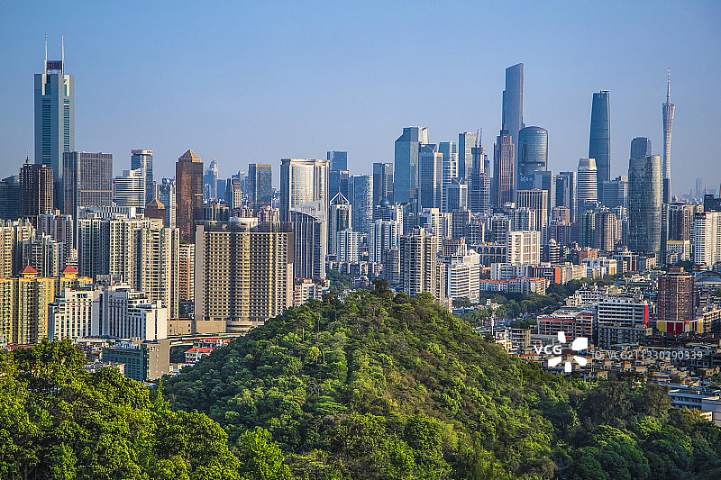 广州白云山远眺天河CBD图片素材