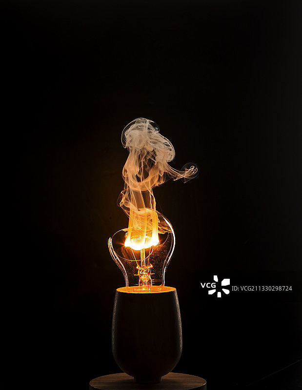燃烧的瞬间＋静物拍摄图片素材