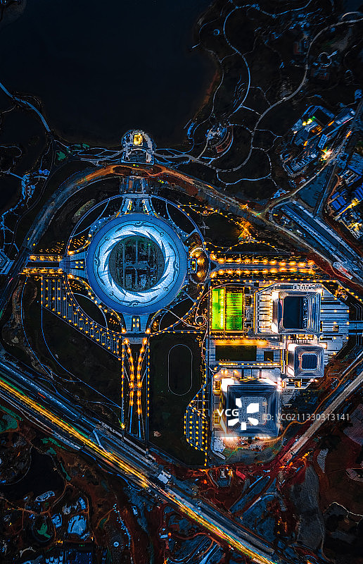 东安湖大运会主场馆夜景图片素材