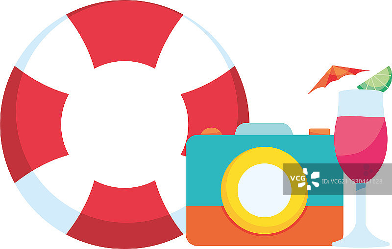 白色背景上的救生圈、相机和鸡尾酒图片素材