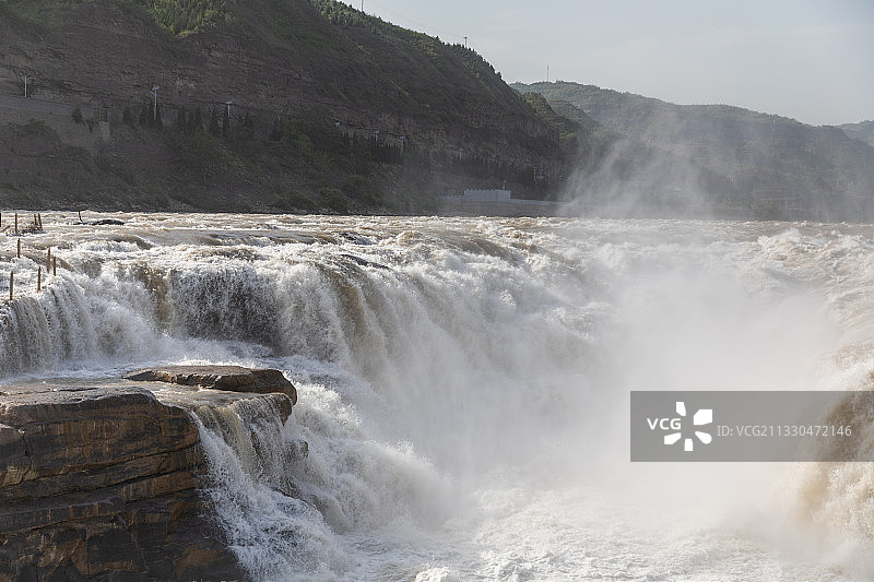 山西省临汾市吉县壶口瀑布图片素材