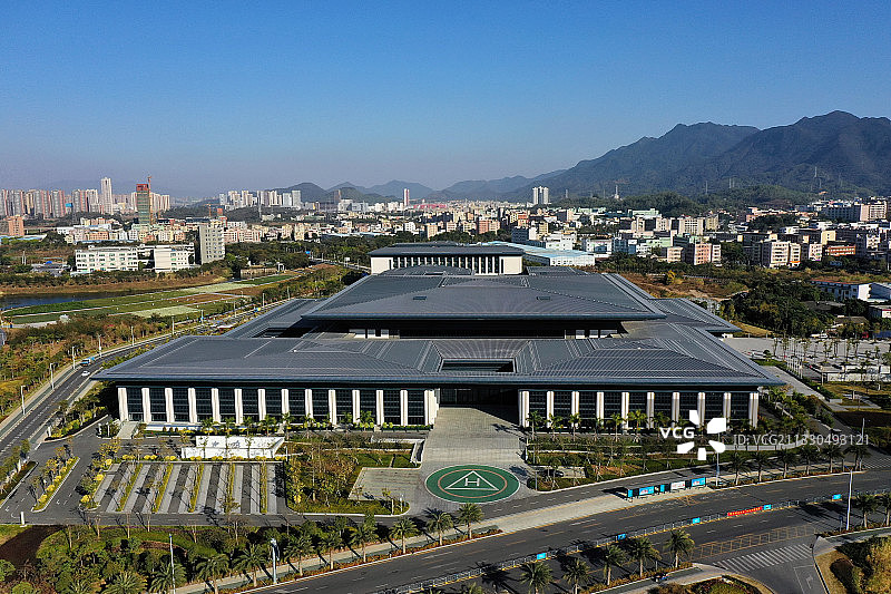 广东省深圳市坪山区燕子湖国际会展中心和南布水质净化站航拍图片素材