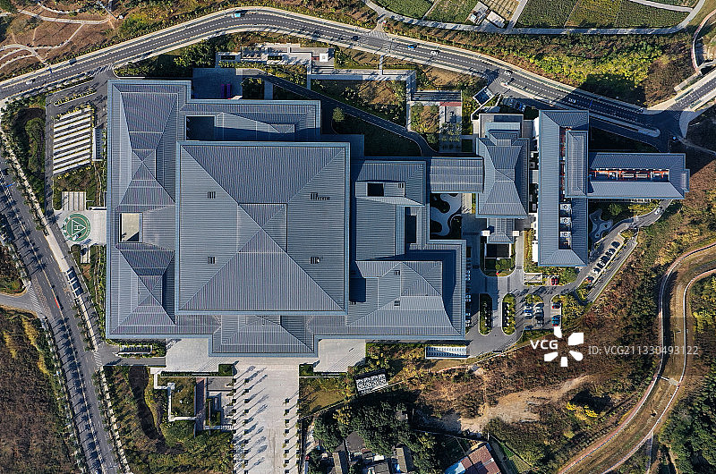 广东省深圳市坪山区燕子湖国际会展中心和南布水质净化站航拍图片素材