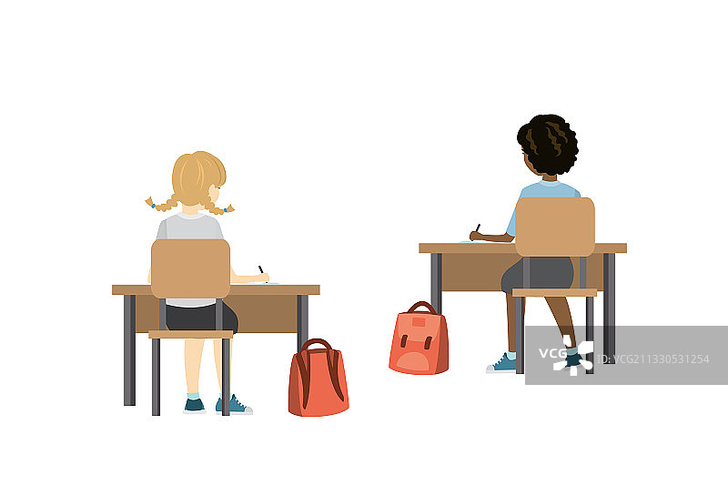 坐在工作场所的两个女学生图片素材