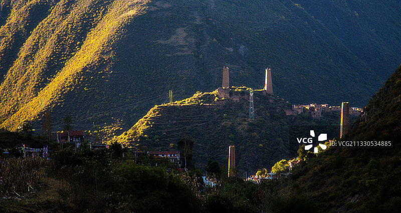 直波碉群 阿坝图片素材