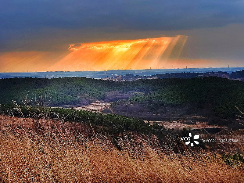 一泻千里图片素材