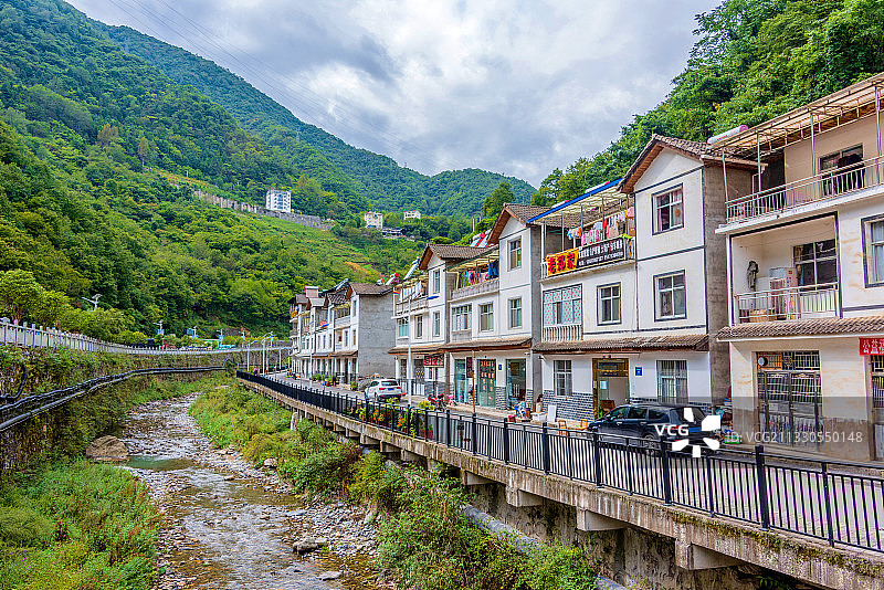 中国湖北神农架木鱼镇图片素材