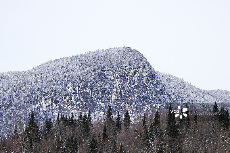加拿大雪山晴空美景图片素材