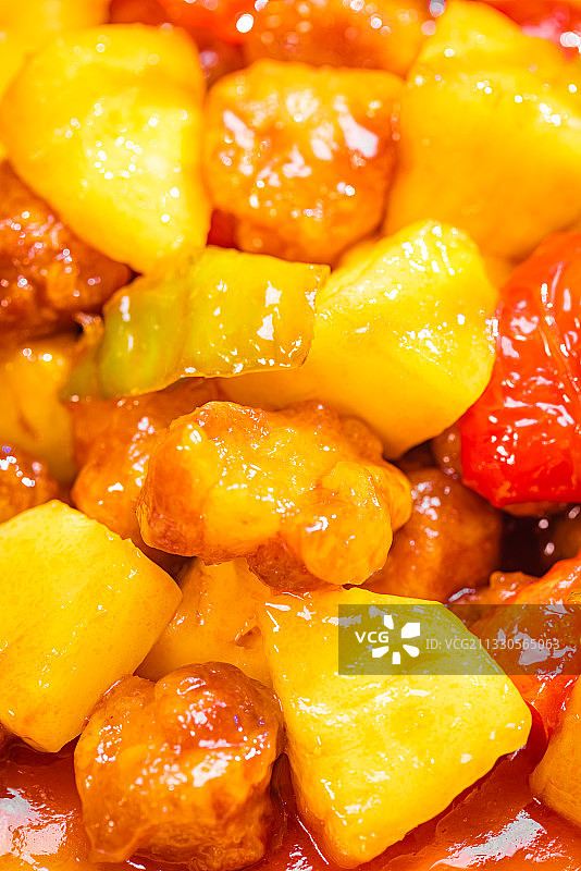 清新爽口酸酸甜甜的菠萝咕咾肉，经典菜品图片素材
