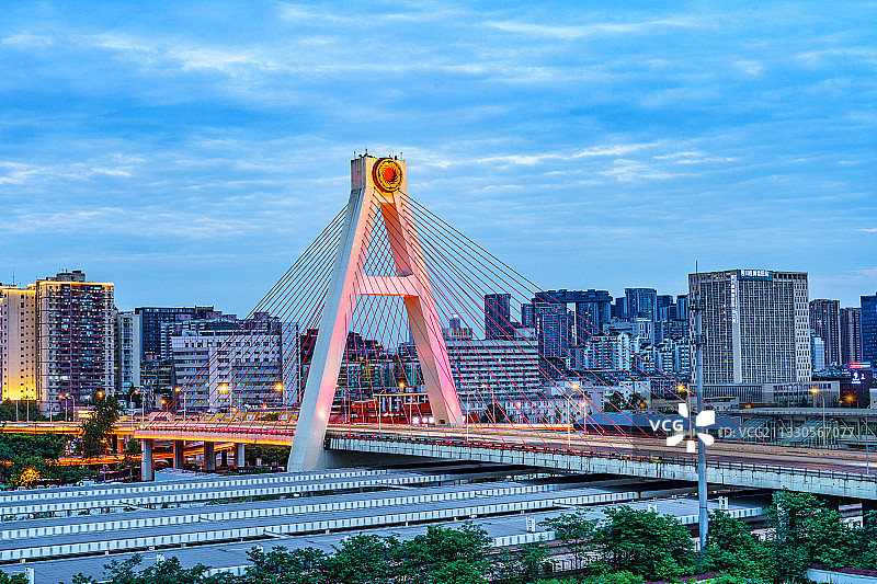 四川成都高新区火车南站立交地标建筑图片素材