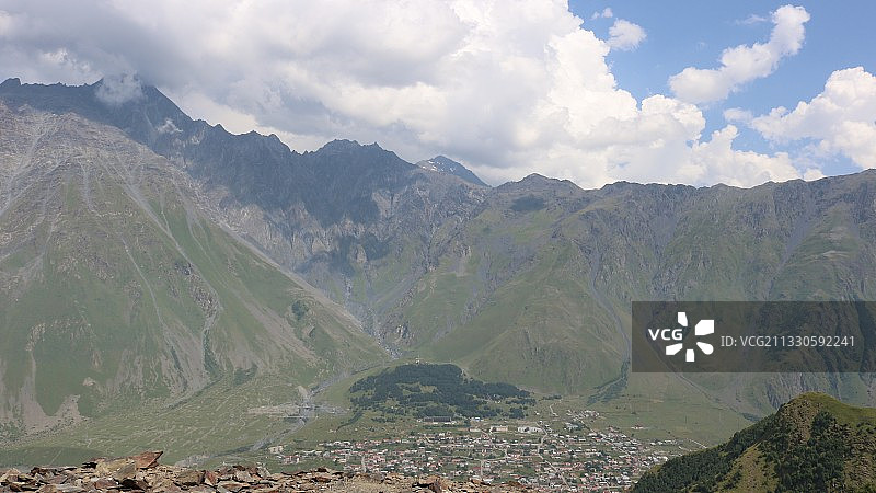 格鲁吉亚第比利斯的壮丽山景图片素材