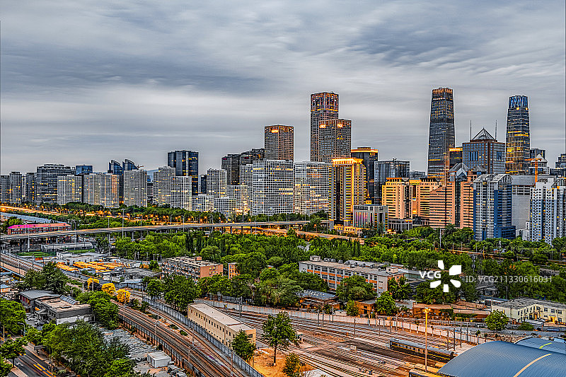 北京国贸大望路SOHO现代城夜景图片素材