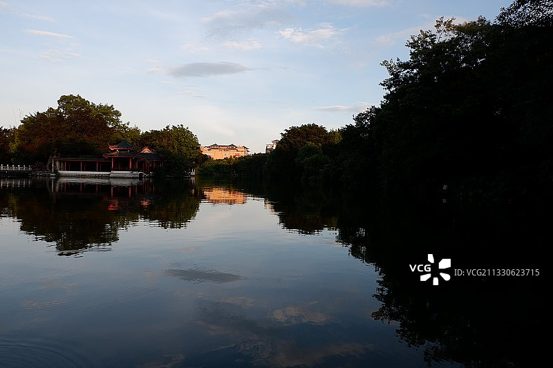 榕湖夜色图片素材