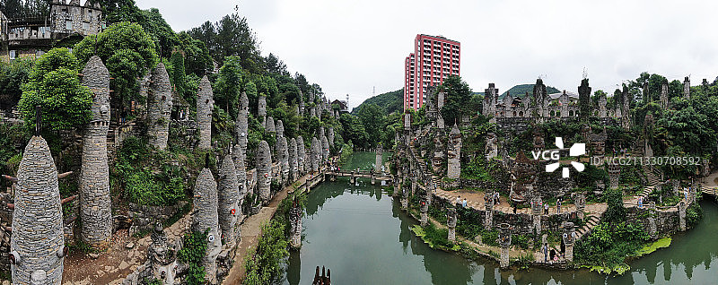 贵州最神秘的旅游景区，老人用毕生精力财富打造的梦中夜郎谷图片素材