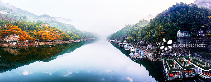青天河全景图片素材