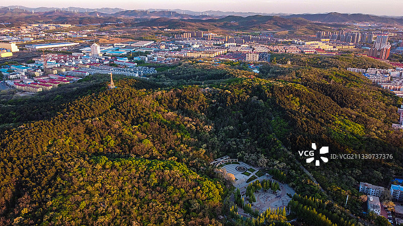 航拍铁岭龙首山图片素材