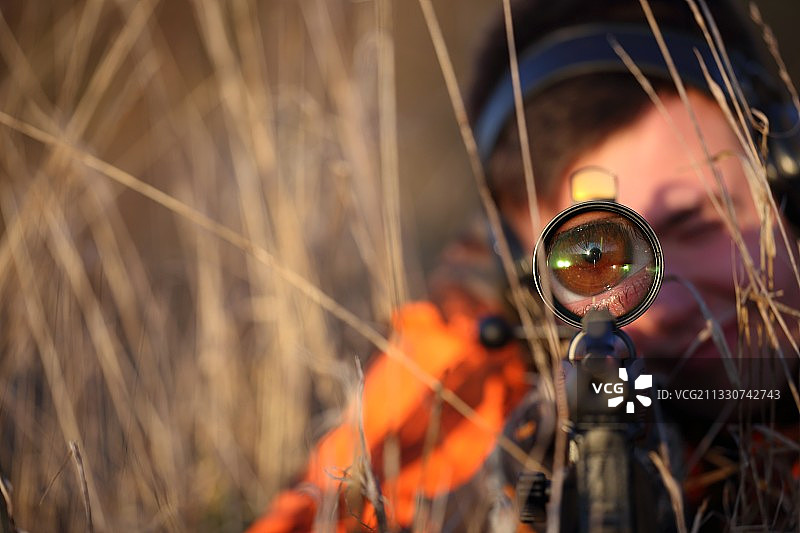 德国，田野上的摩托车特写图片素材