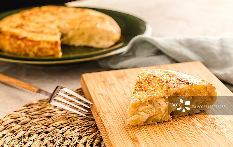 砧板上的甜食特写图片素材