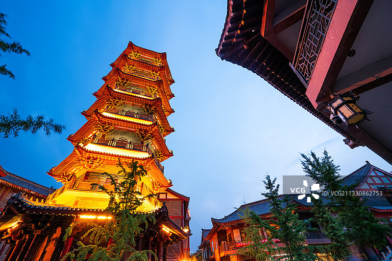 山东青州古城夜景图片素材