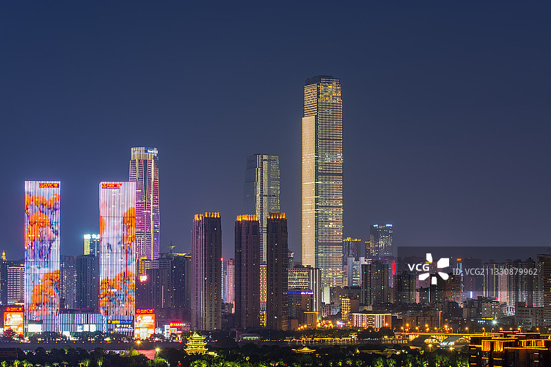 长沙城市CBD建筑群图片素材