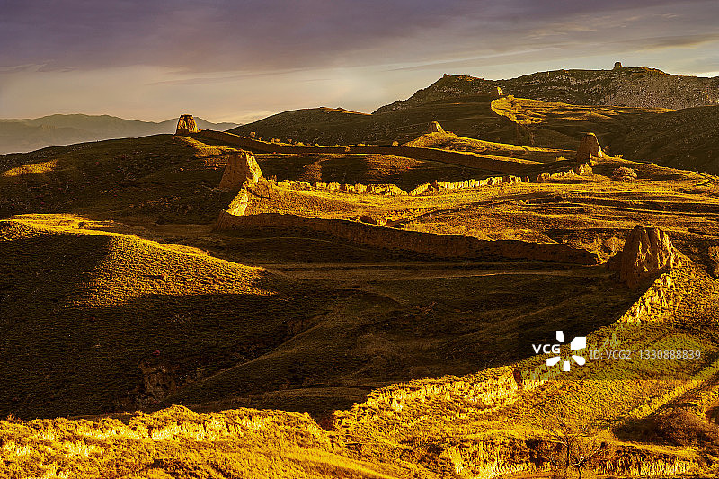 长城晨曲——右玉“三十二长城”图片素材