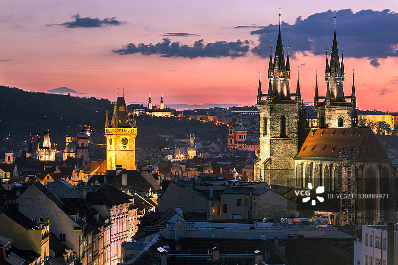 百塔之城图片素材