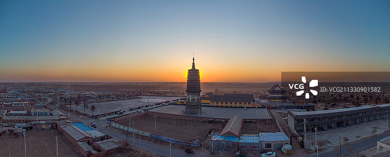 辽滨塔落日余晖图片素材