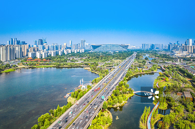 成都锦城湖公园，环球中心，公园城市图片素材