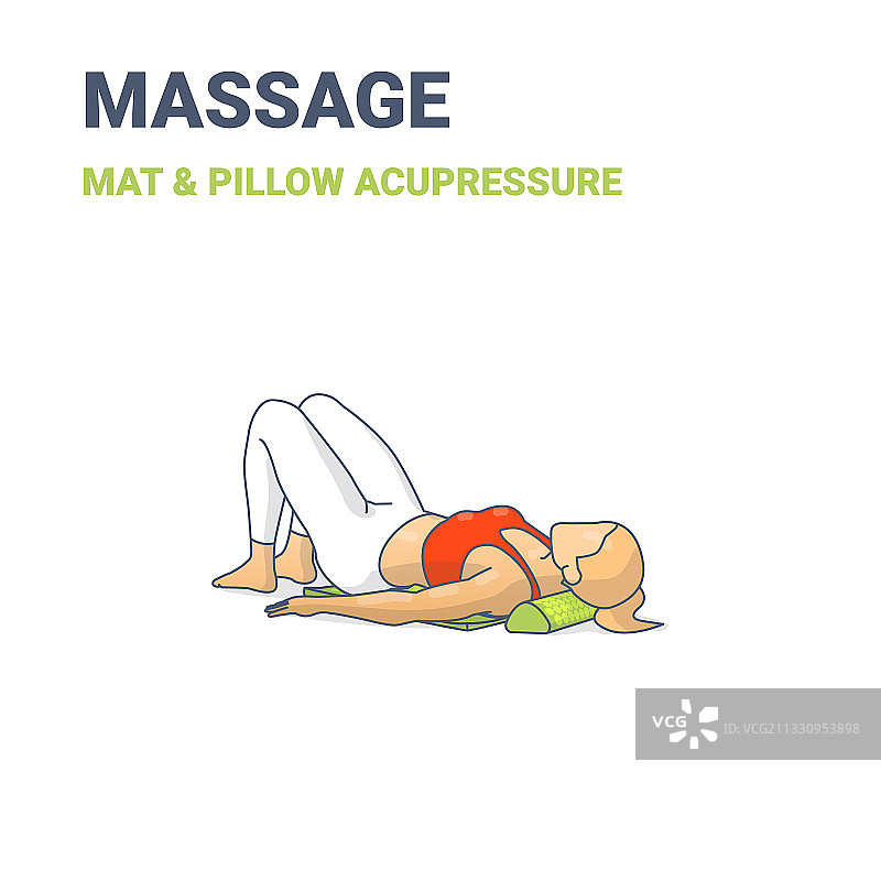 女人躺在指压垫和枕头上图片素材