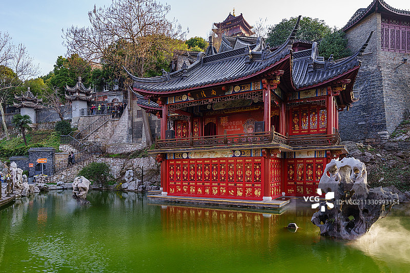 镇江西津渡里的戏台图片素材