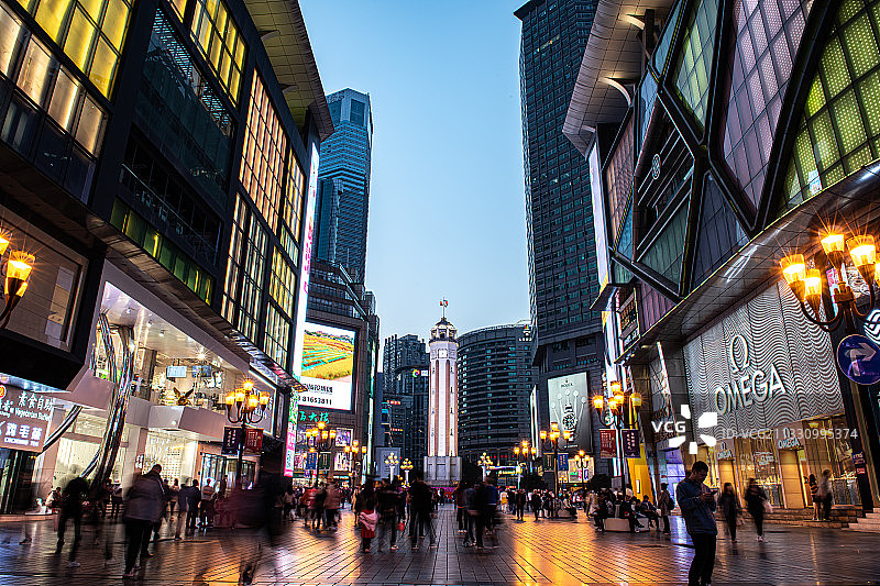 夜幕下的解放碑图片素材