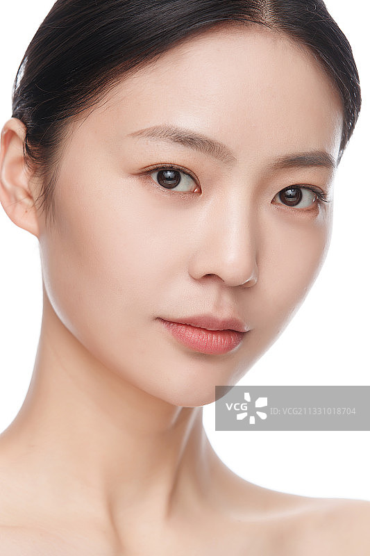 年轻美女妆面美容肖像图片素材