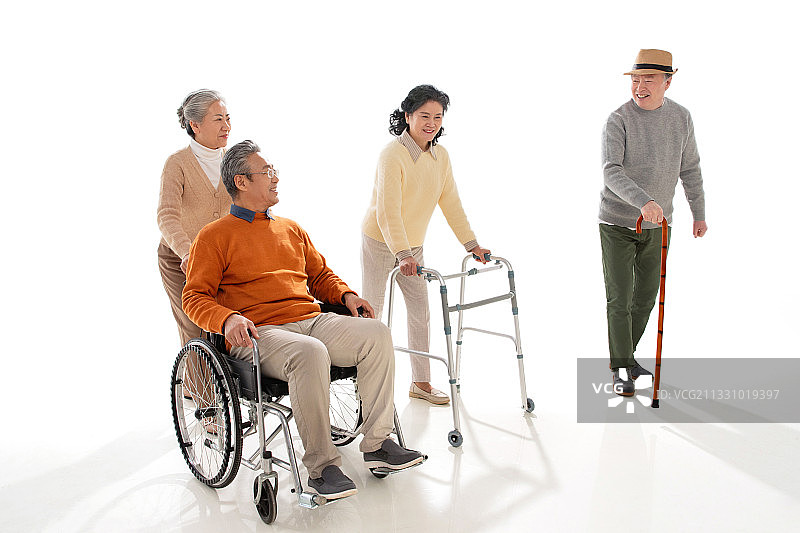 老年社区的幸福老人图片素材