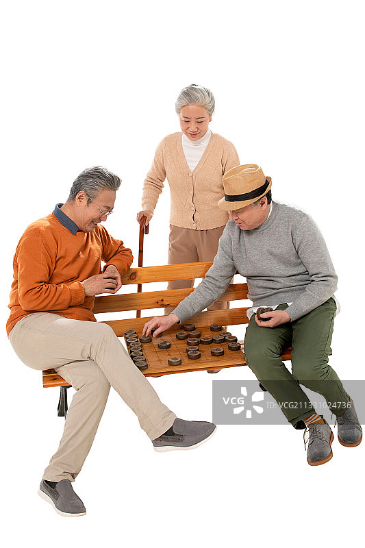 老年朋友下象棋图片素材