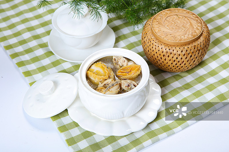 鲍鱼煲鸡图片素材