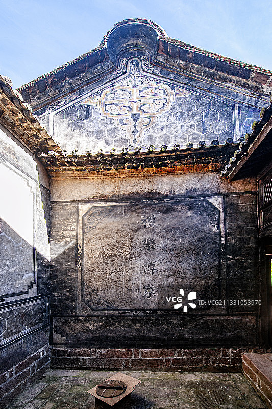 云南省大理白族自治州剑川县沙溪古镇欧阳大院图片素材