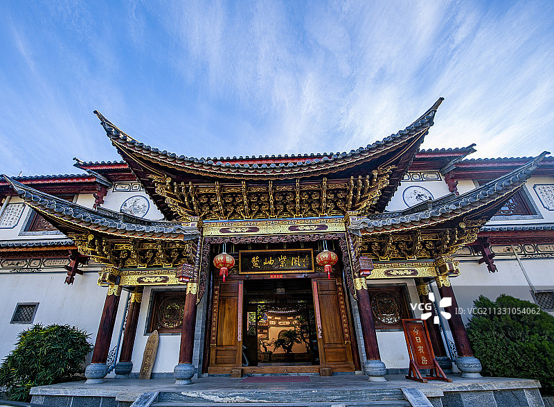 云南省大理白族自治州剑川县沙溪古镇民居门庭图片素材