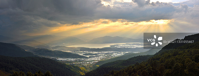 邛海日落图片素材
