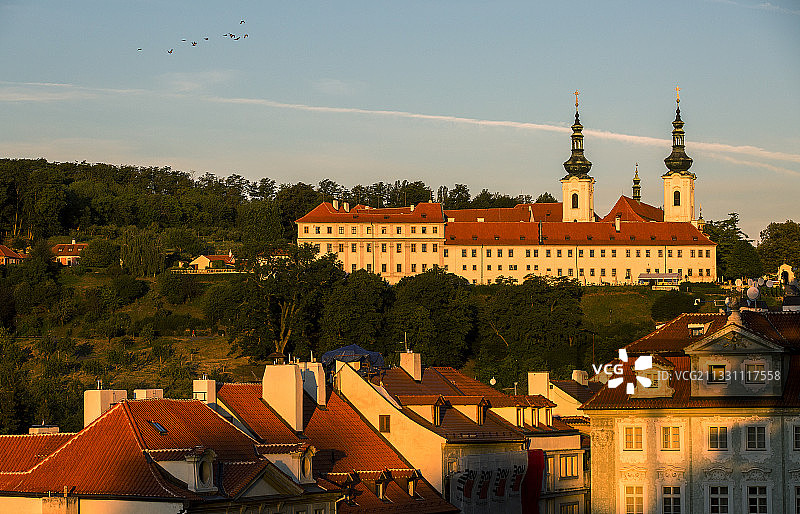 清晨布拉格城堡图片素材
